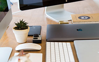 九游体育下载-【英超】瓦尔迪点射+造乌龙 热刺0比2莱斯特城